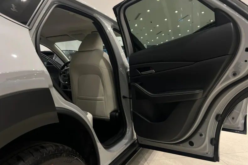 Mazda CX-30 din 2026 cu 2 km - oferta MAZ251130 - foto 18