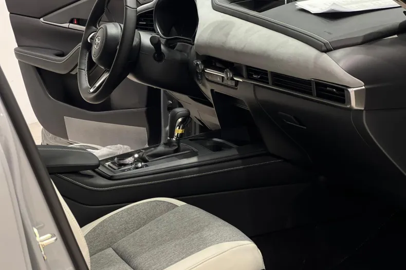 Mazda CX-30 din 2026 cu 2 km - oferta MAZ251130 - foto 27