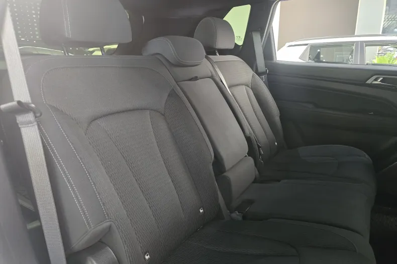 KGM Rexton din 2023 cu 36.500 km - oferta KGM251133 - foto 7