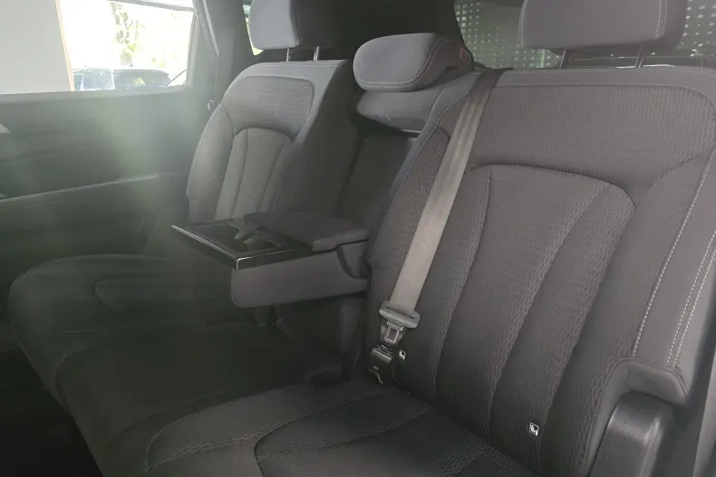 KGM Rexton din 2023 cu 36.500 km - oferta KGM251133 - foto 8