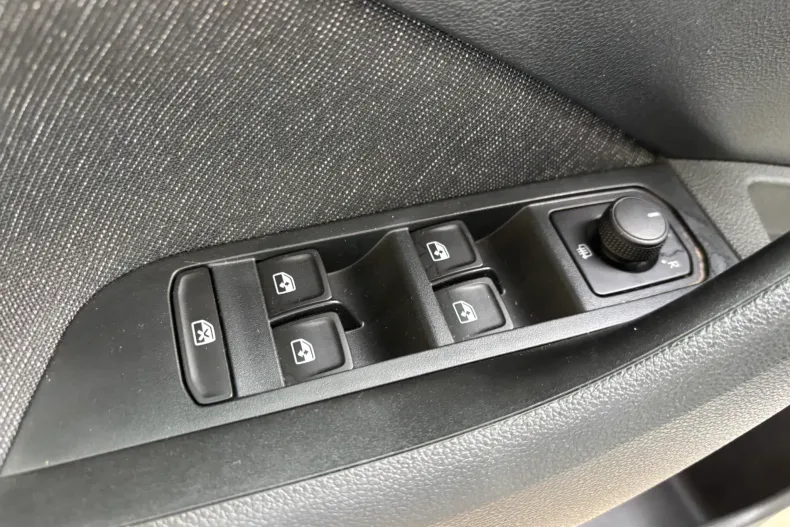 Skoda Kamiq din 2024 cu 131.555 km - oferta SKO251136 - foto 17