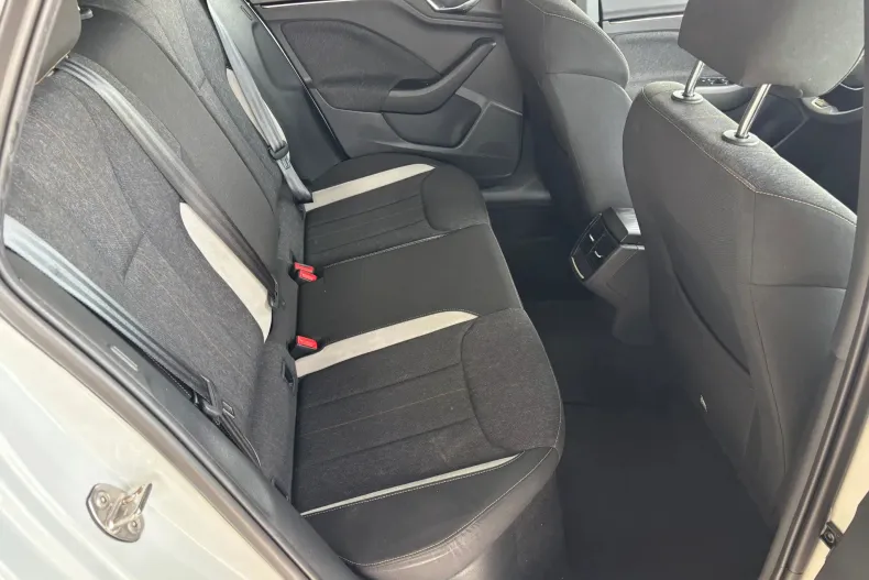 Skoda Kamiq din 2024 cu 131.555 km - oferta SKO251136 - foto 34