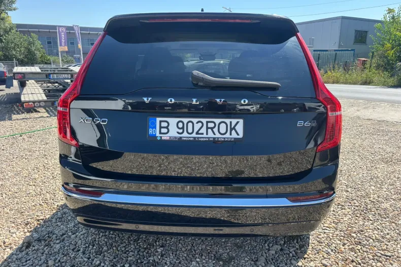 Volvo XC90 din 2022 cu 111.596 km - oferta VOL251138 - foto 6