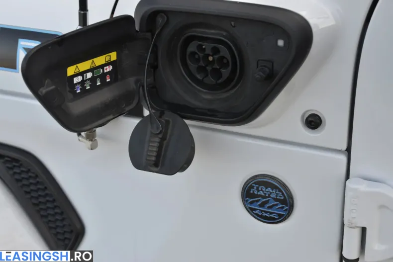 Jeep Wrangler din 2021 cu 129.777 km - oferta JEE251139 - foto 36
