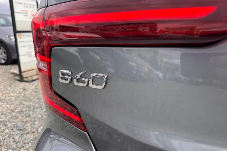 Volvo S60 din 2021 cu 62.329 km - oferta VOL251143 - foto 16