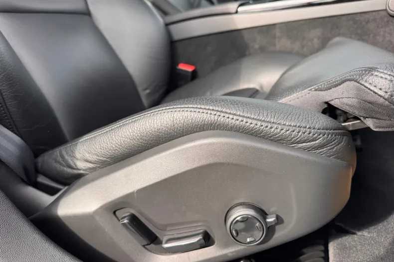 Volvo S60 din 2021 cu 62.329 km - oferta VOL251143 - foto 21