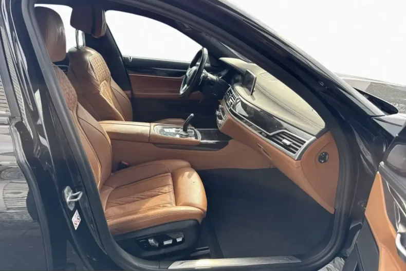 BMW 730 (Seria 7) din 2022 cu 84.960 km - oferta BMW251144 - foto 6