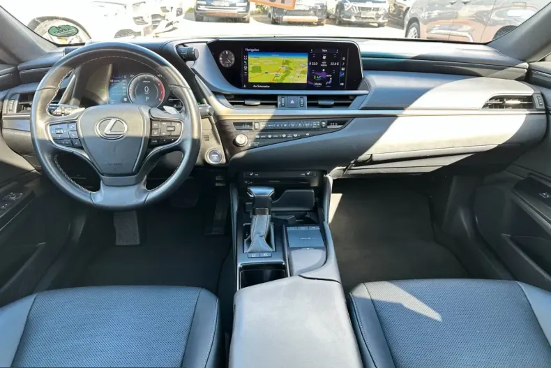 Lexus ES 300 din 2021 cu 84.315 km - oferta LEX251145 - foto 16