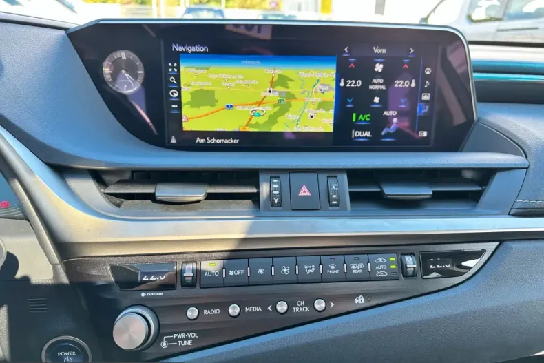Lexus ES 300 din 2021 cu 84.315 km - oferta LEX251145 - foto 22