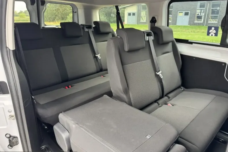 Peugeot Expert din 2025 cu 28.312 km - oferta PEU251154 - foto 8
