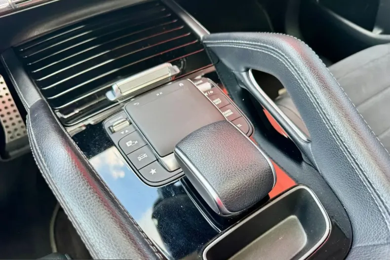Mercedes-Benz GLE 350 (Clasa GLE) din 2021 cu 121.270 km - oferta MER251158 - foto 23