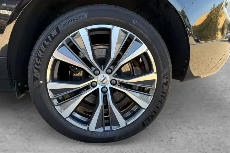 Volvo XC60 din 2022 cu 61.000 km - oferta VOL251161 - foto 9