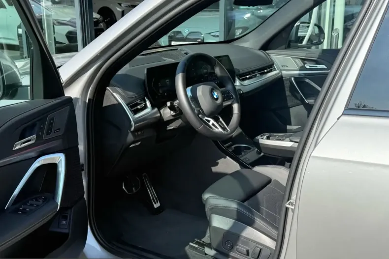 BMW X1 (Seria X) din 2025 cu 24.572 km - oferta BMW251164 - foto 4