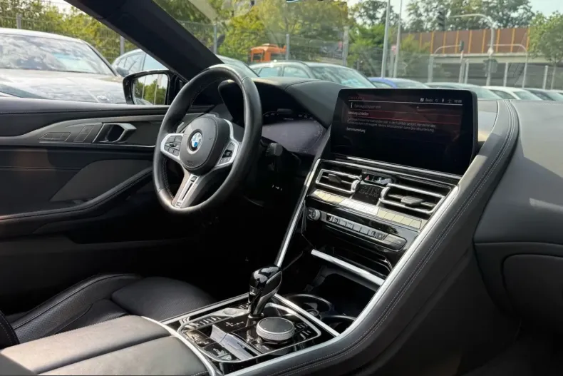 BMW M850 (Seria 8) din 2022 cu 24.115 km - oferta BMW251165 - foto 22