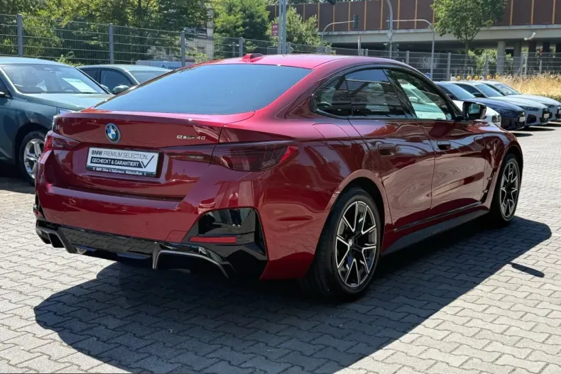 BMW i4 (Seria 4) din 2025 cu 26.527 km - oferta BMW251166 - foto 3