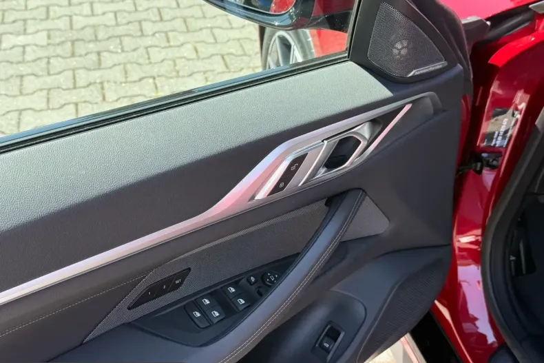 BMW i4 (Seria 4) din 2025 cu 26.527 km - oferta BMW251166 - foto 5