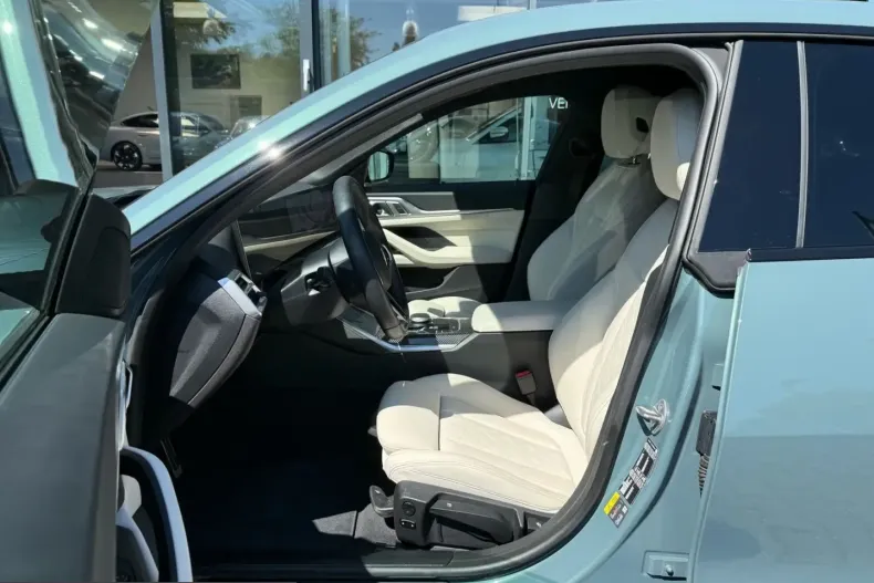 BMW i4 (Seria 4) din 2025 cu 26.636 km - oferta BMW251167 - foto 7