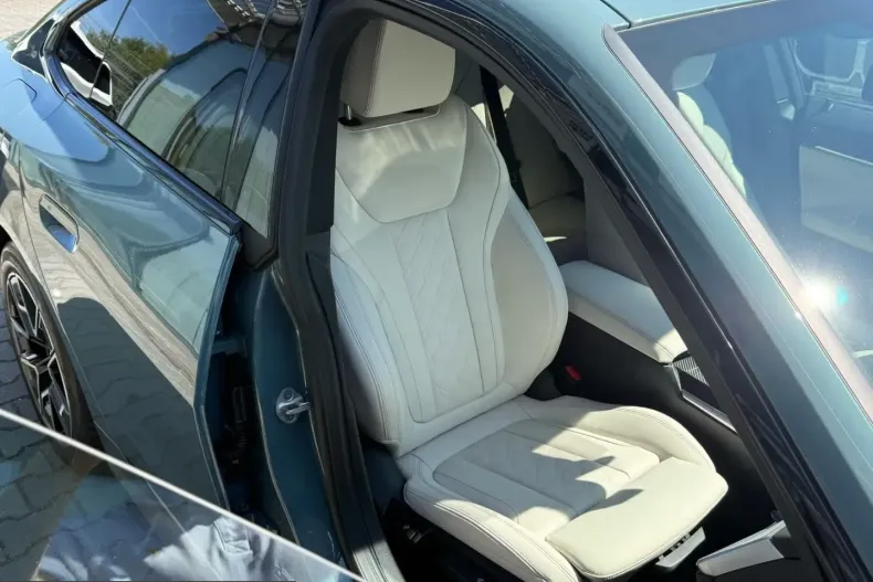 BMW i4 (Seria 4) din 2025 cu 26.636 km - oferta BMW251167 - foto 21