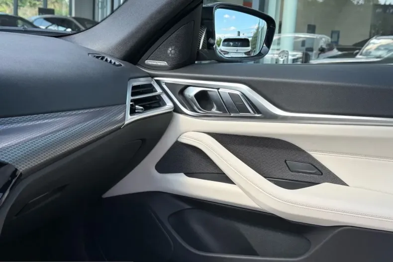 BMW i4 (Seria 4) din 2025 cu 24.836 km - oferta BMW251169 - foto 15