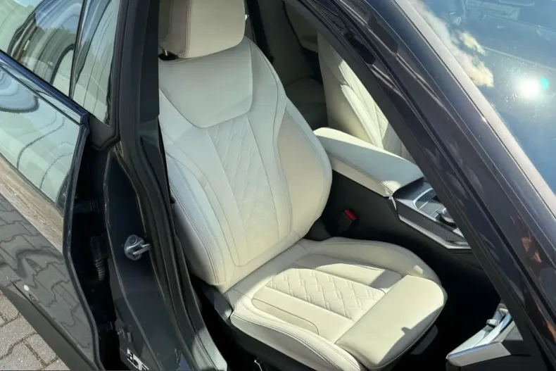 BMW i4 (Seria 4) din 2025 cu 24.836 km - oferta BMW251169 - foto 22