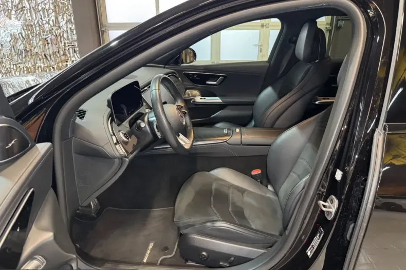 Mercedes-Benz E 300 (Clasa E) din 2024 cu 33.000 km - oferta MER251171 - foto 14