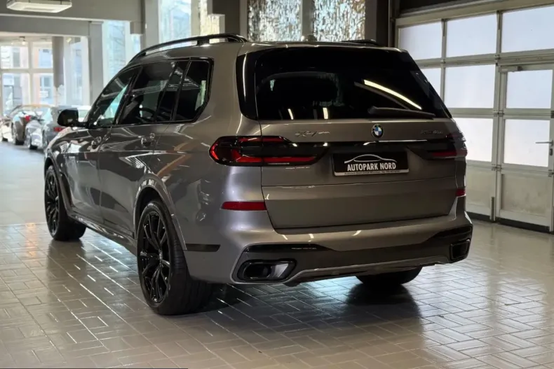 BMW X7 (Seria X) din 2024 cu 43.878 km - oferta BMW251172 - foto 7