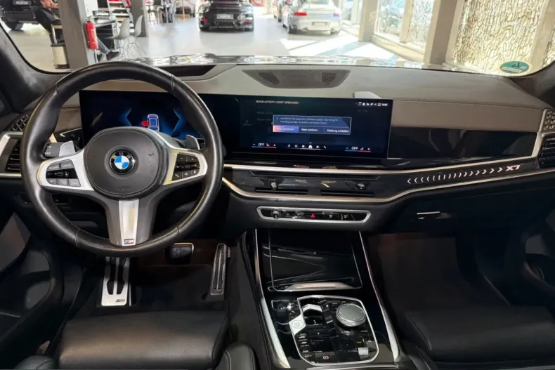 BMW X7 (Seria X) din 2024 cu 43.878 km - oferta BMW251172 - foto 12