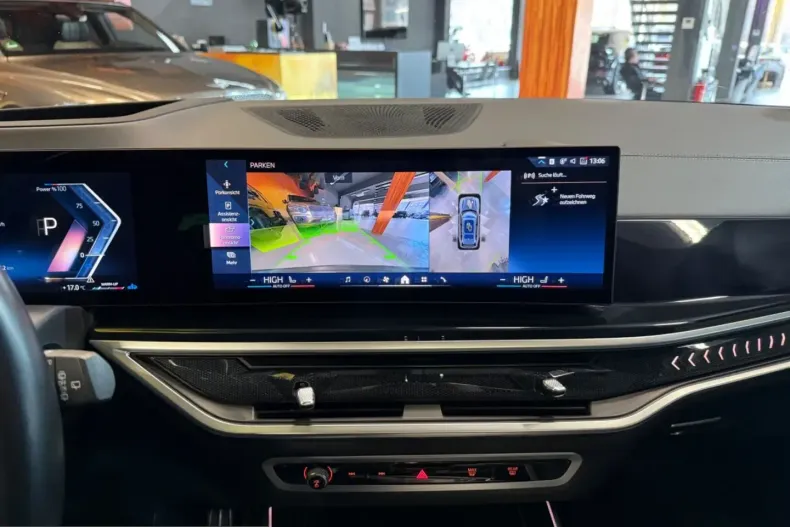 BMW X7 (Seria X) din 2024 cu 43.878 km - oferta BMW251172 - foto 19