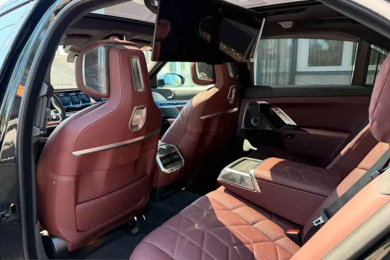 BMW 740 (Seria 7) din 2025 cu 79.158 km - oferta BMW251175 - foto 17