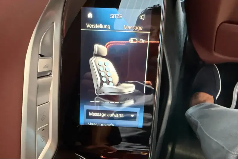 BMW 740 (Seria 7) din 2025 cu 79.158 km - oferta BMW251175 - foto 22