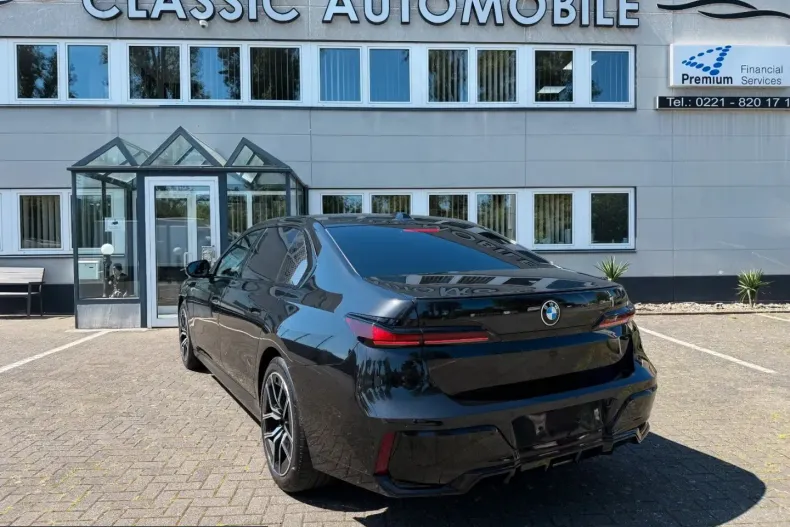 BMW 740 (Seria 7) din 2025 cu 79.158 km - oferta BMW251175 - foto 25