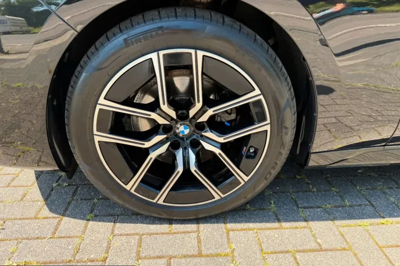 BMW 740 (Seria 7) din 2025 cu 79.158 km - oferta BMW251175 - foto 27