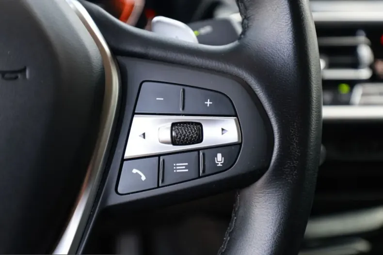 BMW X4 (Seria X) din 2022 cu 76.976 km - oferta BMW251183 - foto 24