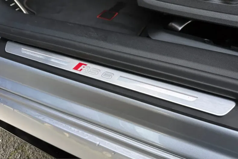 Audi RS6 din 2025 cu 14.390 km - oferta AUD251188 - foto 29