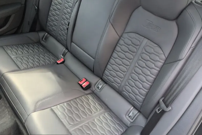 Audi RS6 din 2025 cu 24.335 km - oferta AUD251189 - foto 14