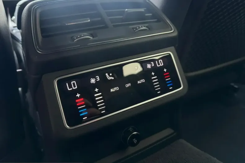 Audi RS6 din 2023 cu 40.000 km - oferta AUD251190 - foto 28