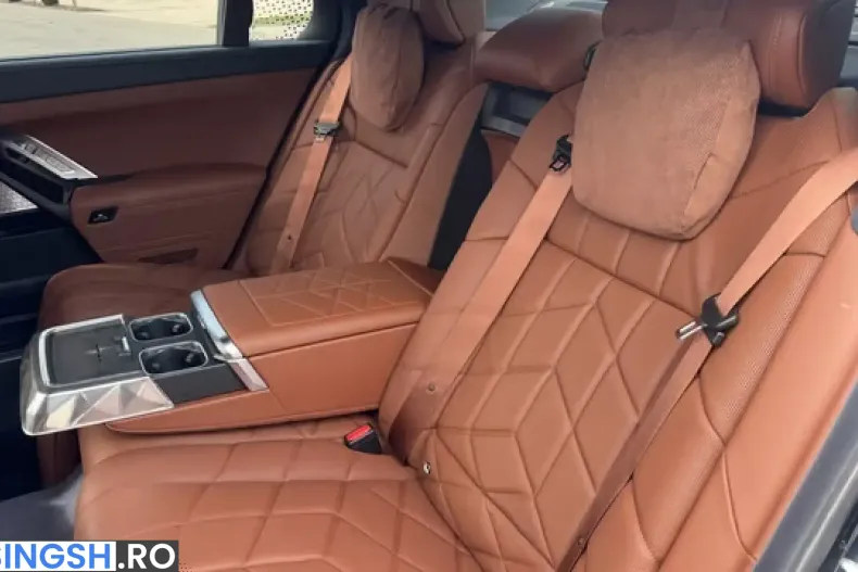 BMW 740 (Seria 7) din 2025 cu 19.875 km - oferta BMW251194 - foto 24