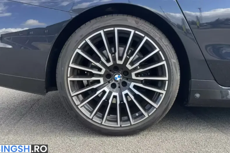 BMW 740 (Seria 7) din 2025 cu 19.875 km - oferta BMW251194 - foto 32