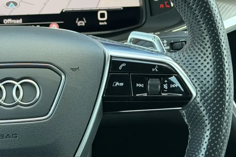 Audi RS6 din 2023 cu 72.500 km - oferta AUD251196 - foto 13