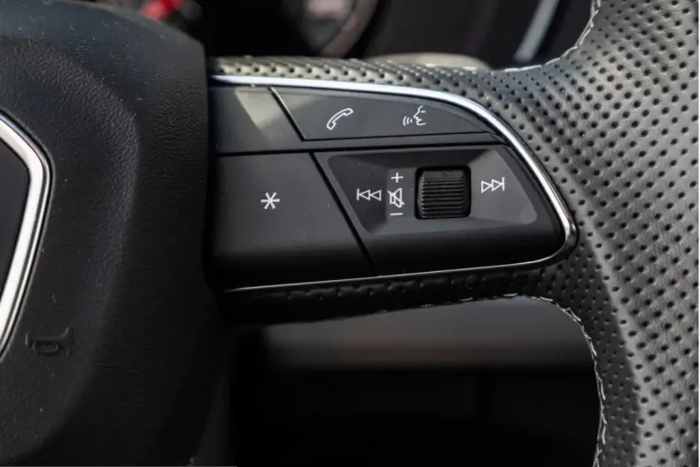 Audi Q5 din 2023 cu 44.227 km - oferta AUD251201 - foto 18