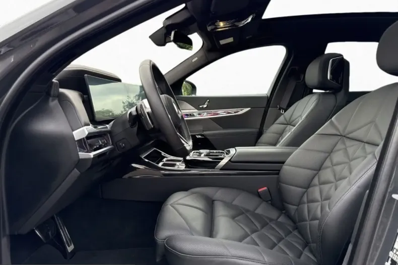 BMW 740 (Seria 7) din 2025 cu 27.167 km - oferta BMW251205 - foto 6