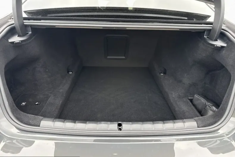 BMW 740 (Seria 7) din 2025 cu 27.167 km - oferta BMW251205 - foto 12