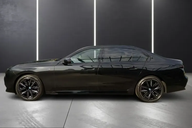 BMW 740 (Seria 7) din 2024 cu 58.673 km - oferta BMW251208 - foto 6