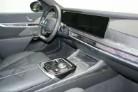 BMW 750 (Seria 7) din 2025 cu 31.900 km - oferta BMW251209 - foto 5