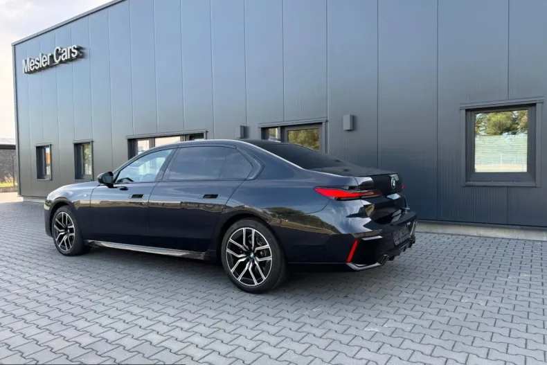BMW 740 (Seria 7) din 2024 cu 63.280 km - oferta BMW251212 - foto 2