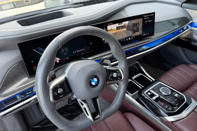 BMW 740 (Seria 7) din 2024 cu 63.280 km - oferta BMW251212 - foto 16