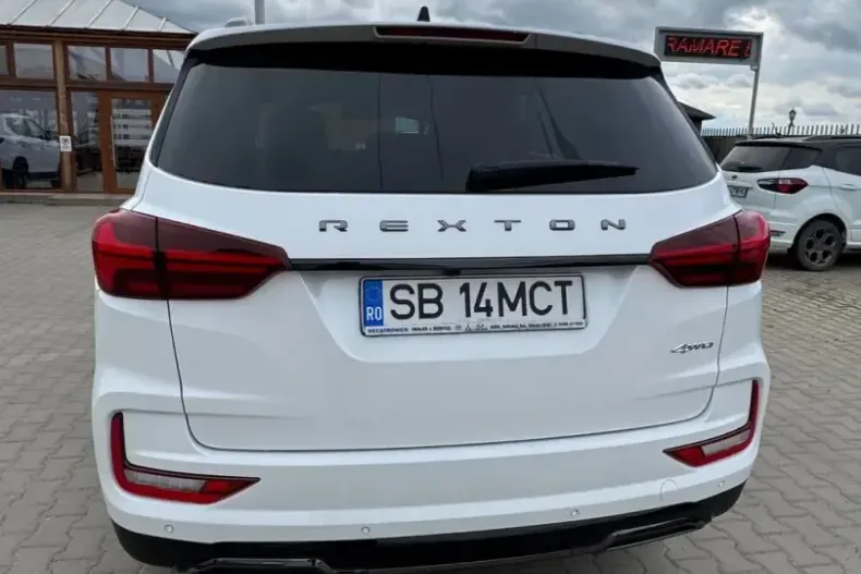 Ssangyong REXTON din 2025 cu 9.189 km - oferta SSA251219 - foto 4