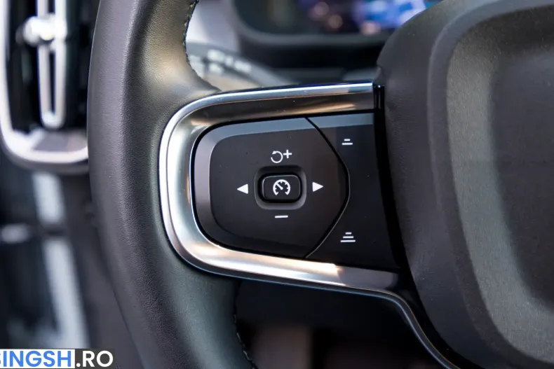 Volvo XC40 din 2023 cu 56.000 km - oferta VOL251227 - foto 13