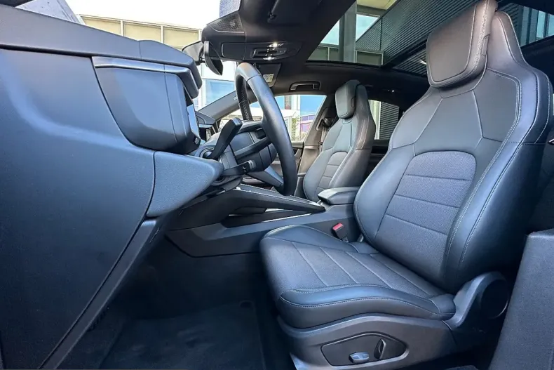 Porsche Macan din 2025 cu 18.606 km - oferta POR251242 - foto 3