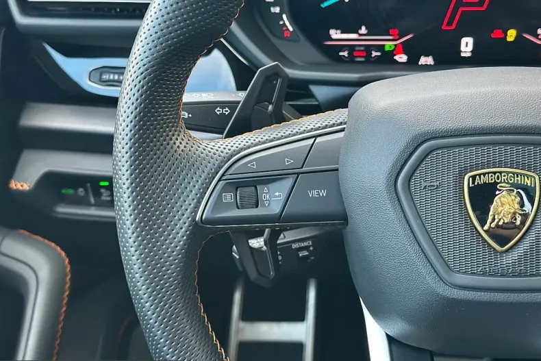 Lamborghini Urus din 2025 cu 8.990 km - oferta LAM251243 - foto 25